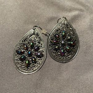 Premier Designs earrings